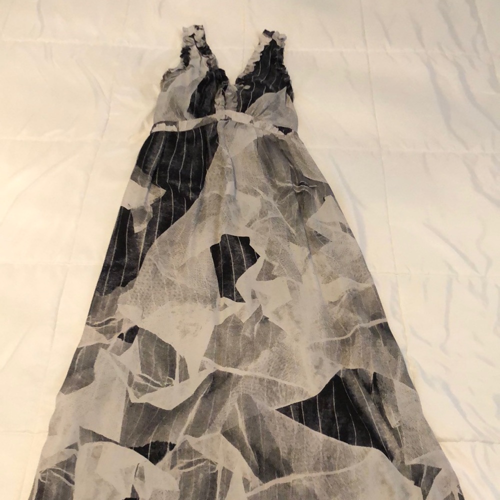 Banana Republic Gray Print Raw Ruffle Long Dress